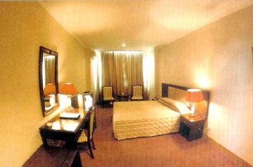 Hôtel Sun Island à Lhasa Extérieur photo
